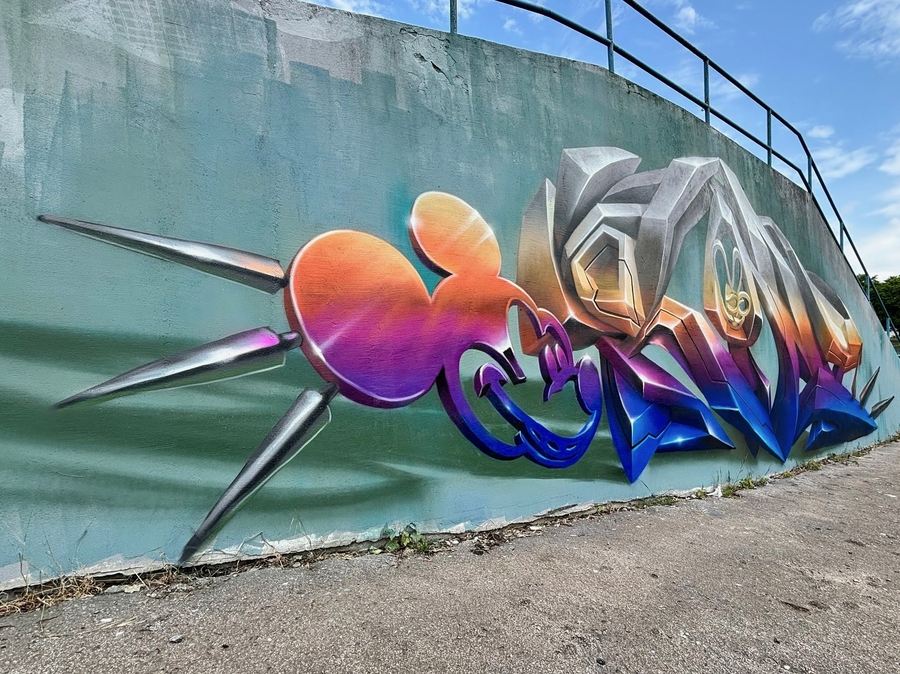 Nástenná maľba na mieru: Graffiti a 3D lettering — exteriér · SK · EÚ